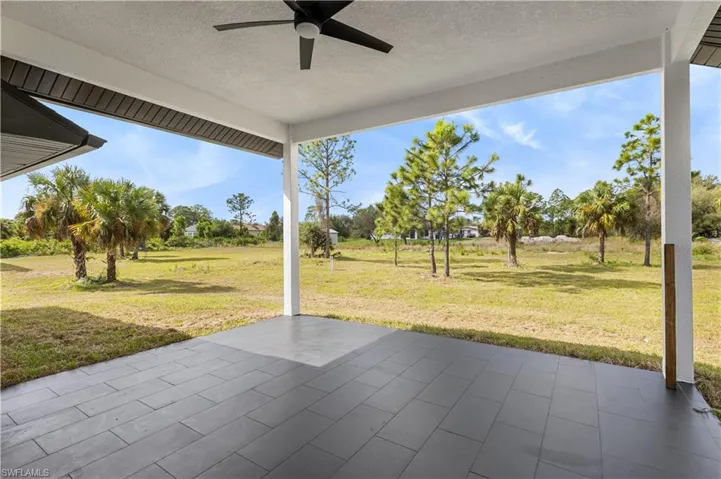 1218  Mc Kinley  AVE, Lehigh Acres, FL 33972