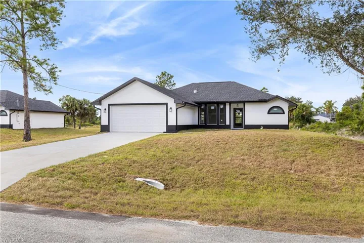 1218  Mc Kinley  AVE, Lehigh Acres, FL 33972