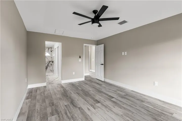 1218  Mc Kinley  AVE, Lehigh Acres, FL 33972