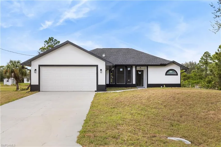 1218  Mc Kinley  AVE, Lehigh Acres, FL 33972