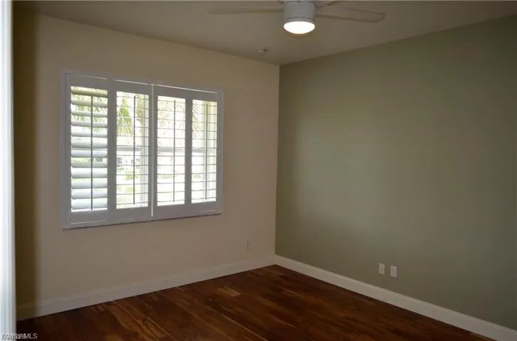 13215 Silver Thorn Loop 206, North Fort Myers, Florida 33903