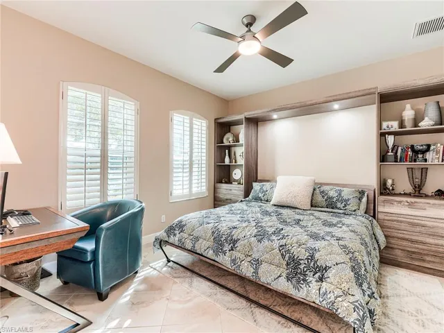Built in king size murphy bed.