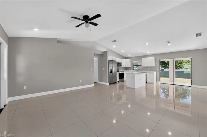 2712 15th St Sw, Lehigh Acres, Florida 33976