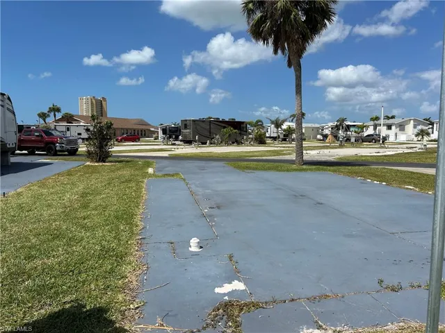 19681 261 Summerlin Rd, Fort Myers, Florida 33908