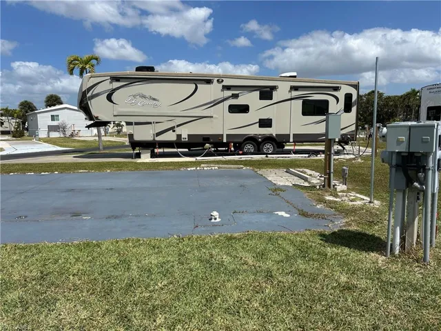 19681 261 Summerlin Rd, Fort Myers, Florida 33908
