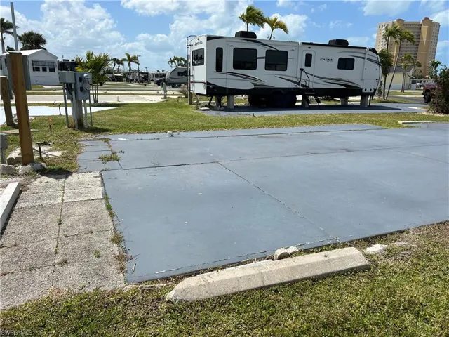 19681 261 Summerlin Rd, Fort Myers, Florida 33908