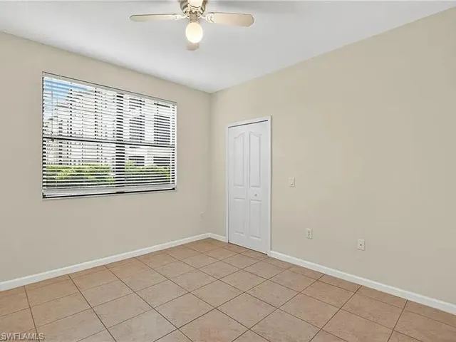 13010 Positano Cir 108, Naples, Florida 34105