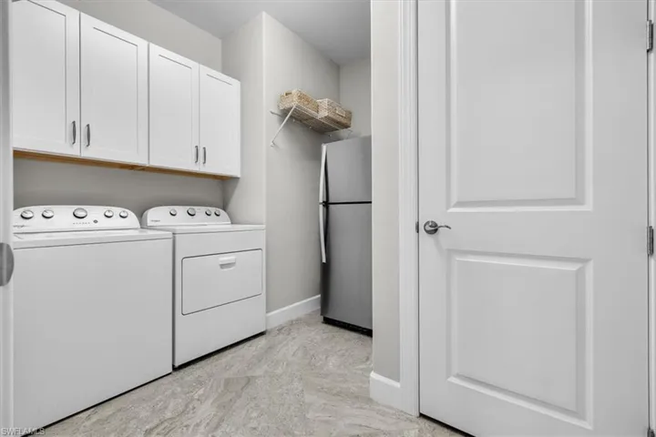 -featuring additional cabinets