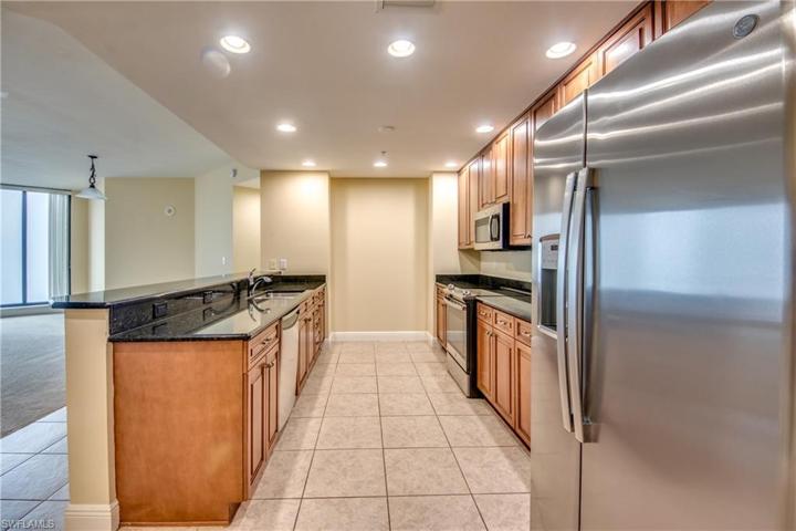 5793 Cape Harbour DR # 1119, CAPE CORAL FL 33914
