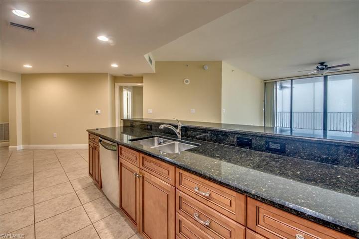 5793 Cape Harbour DR # 1119, CAPE CORAL FL 33914