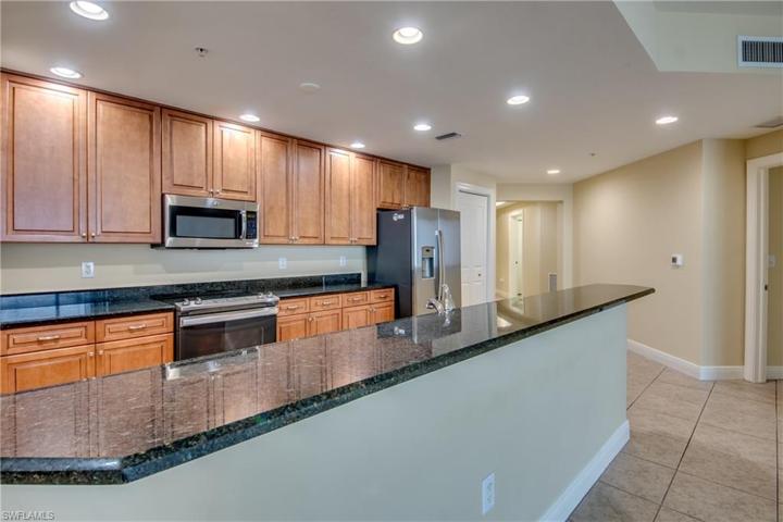 5793 Cape Harbour DR # 1119, CAPE CORAL FL 33914