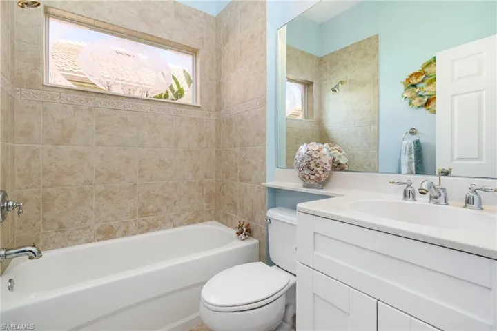 Full guest bathroom.