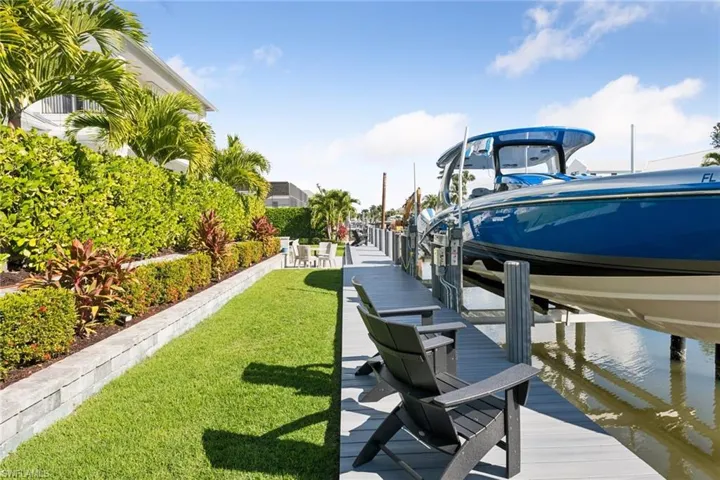 470 17th Ave S, Naples, Florida 34102