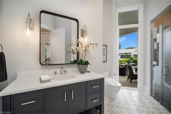 470 17th Ave S, Naples, Florida 34102