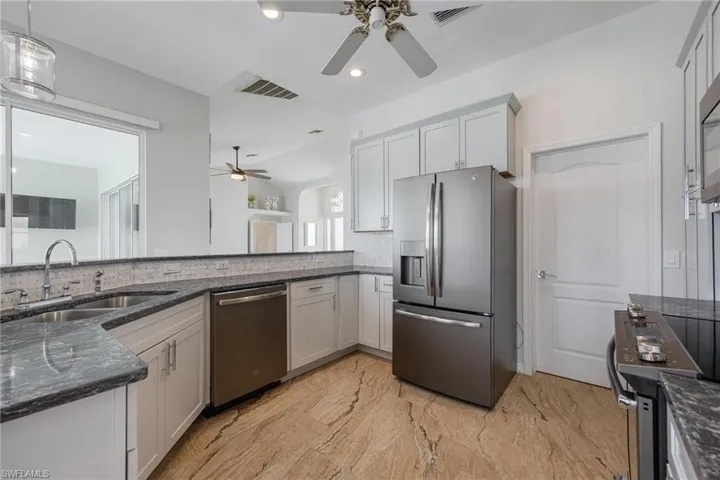 5234 Sands Blvd, Cape Coral, Florida 33914