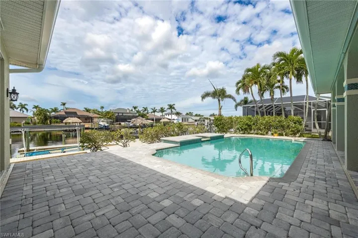 5234 Sands Blvd, Cape Coral, Florida 33914