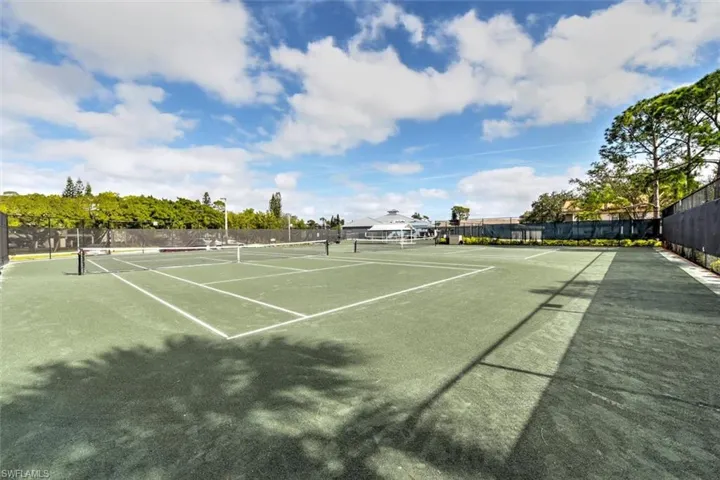 5805 Trailwinds Dr 314, Fort Myers, Florida 33907