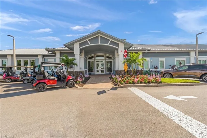 5805 Trailwinds Dr 314, Fort Myers, Florida 33907