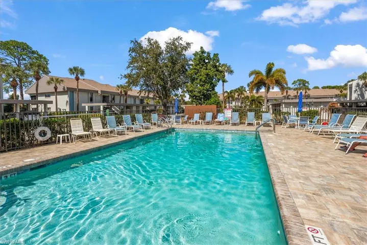 5805 Trailwinds Dr 314, Fort Myers, Florida 33907