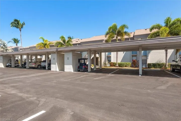 5805 Trailwinds Dr 314, Fort Myers, Florida 33907