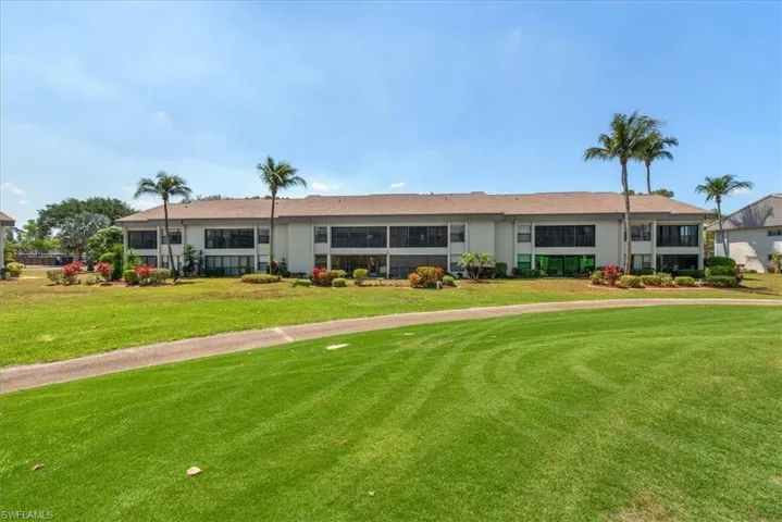 5805 Trailwinds Dr 314, Fort Myers, Florida 33907