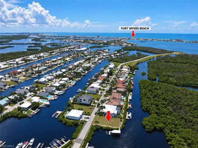 18080 Old Pelican Bay Dr, Fort Myers Beach, Florida 33931