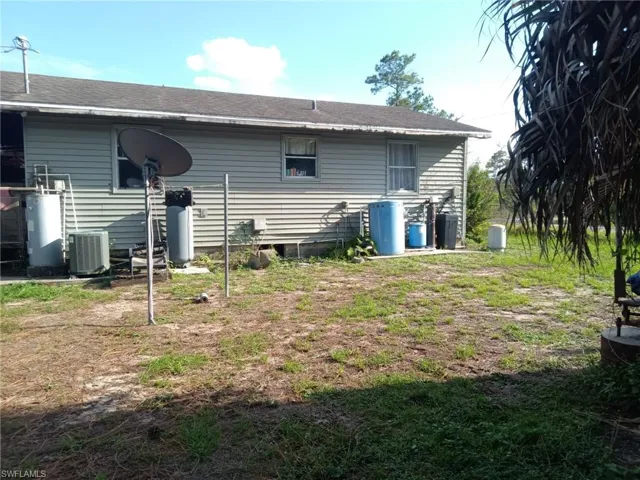 406 8th St, Lehigh Acres, Florida 33972