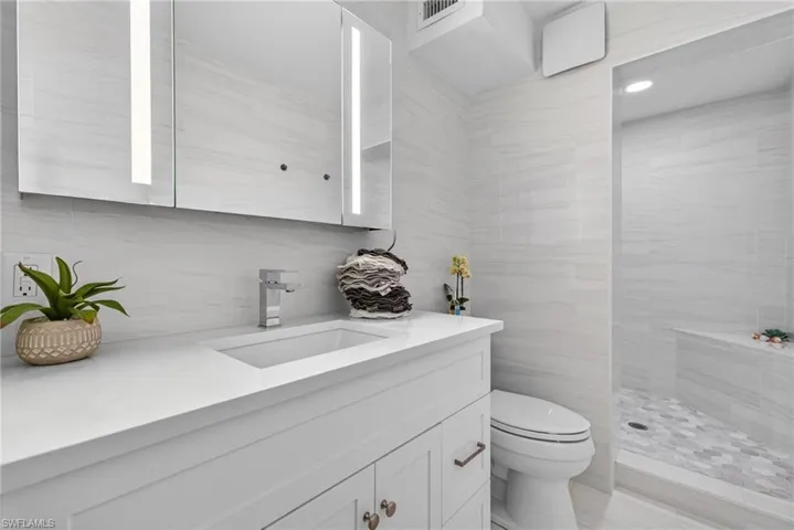 309 Goodlette-frank Rd S A204, Naples, Florida 34102