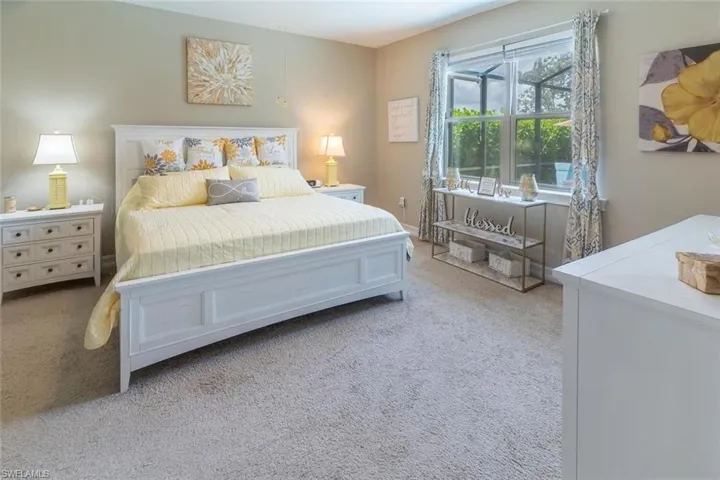 Bedroom with carpet floors