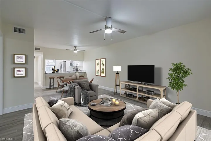 2562 Kings Lake Blvd, Naples, Florida 34112