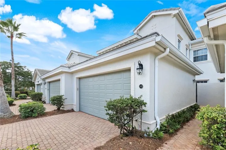 9255 Museo Cir 102, Naples, Florida 34114