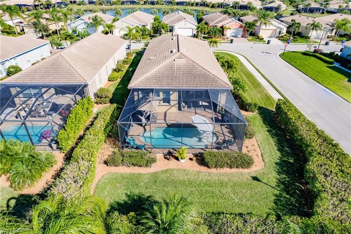 SECLUDED POOL HOME IN YOUR VERY OWN PIECE OF PARADISE! GREAT VIEW OF JUST HOW LARGE YOUR POOL CAGE AREA IS! COME & SEE FOR YOURSELF JUST HOW TRULY AMAZING THIS HOME IS!