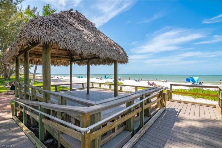 750 Mooring Line Dr N # 205, Naples Fl 34102