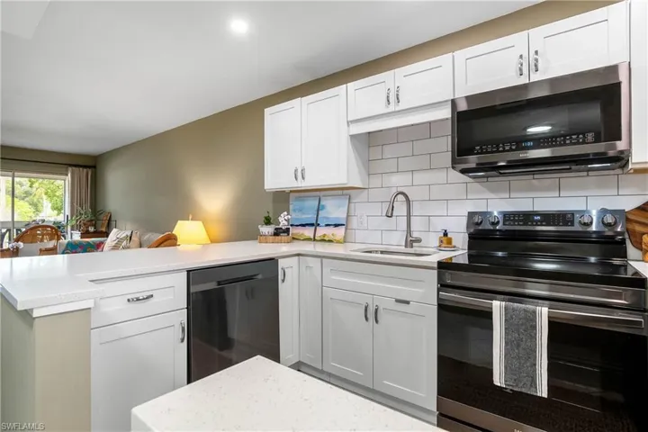 750 Mooring Line Dr N # 205, Naples Fl 34102