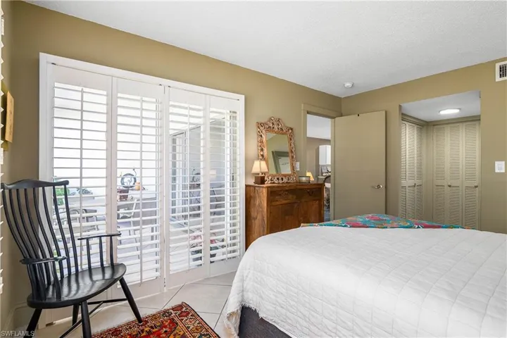 750 Mooring Line Dr N # 205, Naples Fl 34102