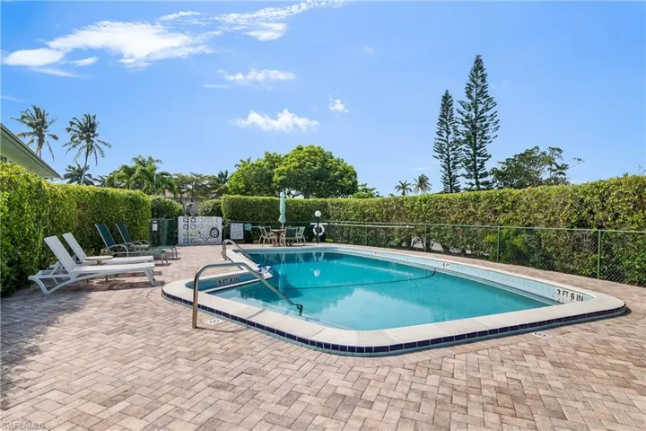 750 Mooring Line Dr N # 205, Naples Fl 34102