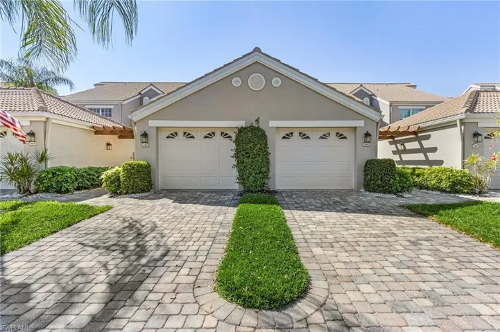 5693 Heron Ln 503, Naples, Florida 34110