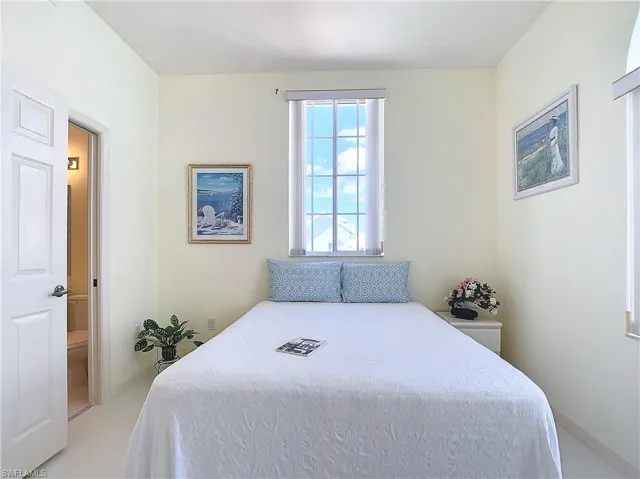 Guest Bedroom with Ensuite Bathroom