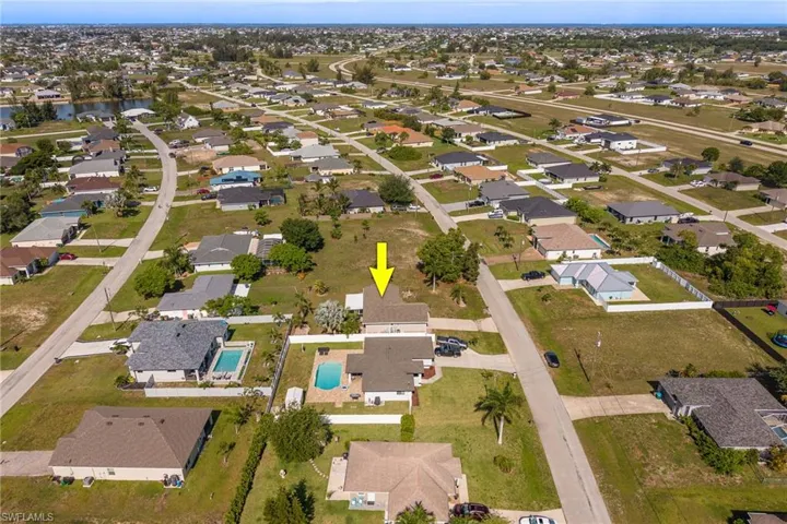 1836 Nw 15th St, Cape Coral, Florida 33993