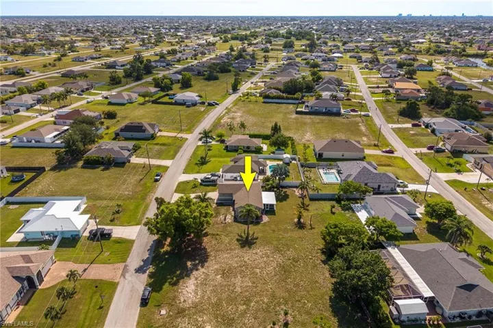 1836 Nw 15th St, Cape Coral, Florida 33993