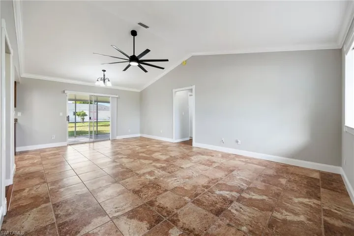 1836 Nw 15th St, Cape Coral, Florida 33993