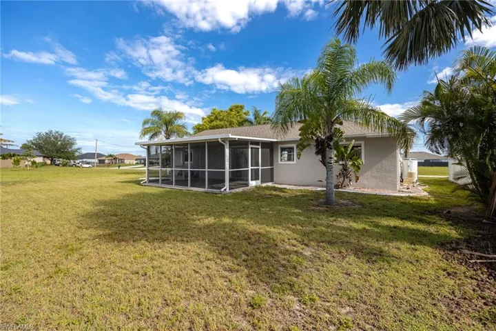 1836 Nw 15th St, Cape Coral, Florida 33993