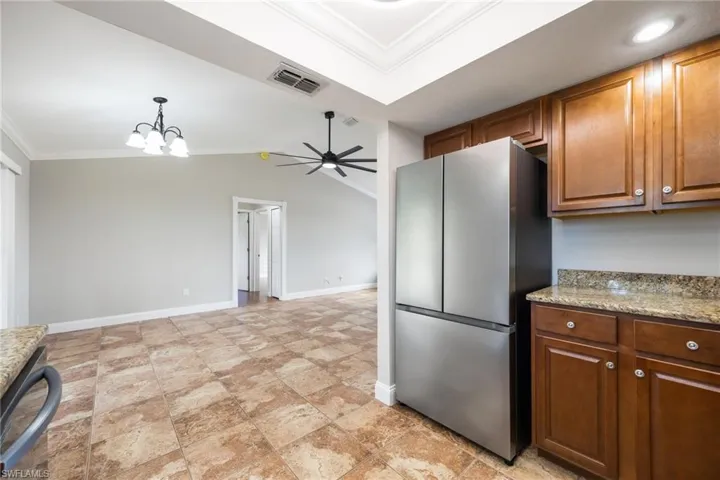 1836 Nw 15th St, Cape Coral, Florida 33993