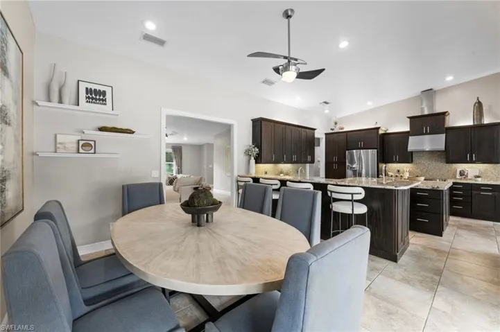 681 15th St Sw, Naples, Florida 34117