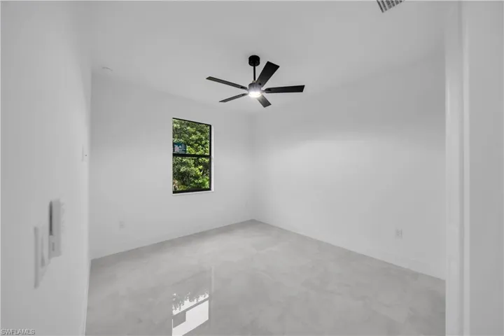 3307 13th St Sw, Lehigh Acres, Florida 33976