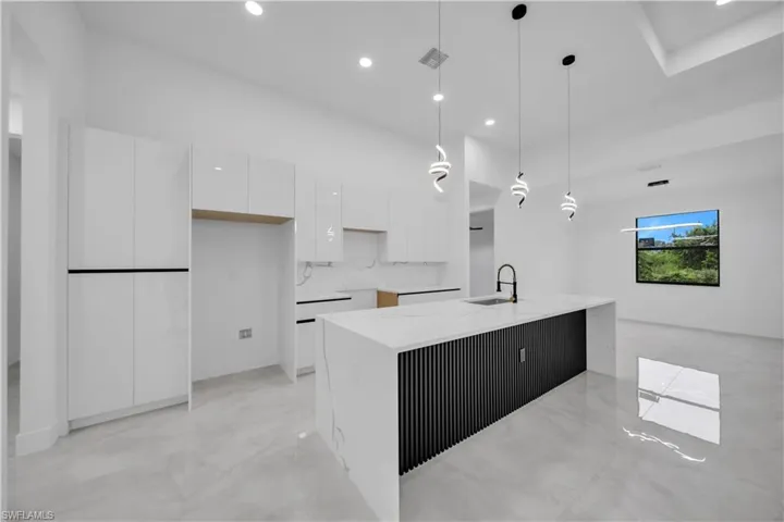 3307 13th St Sw, Lehigh Acres, Florida 33976