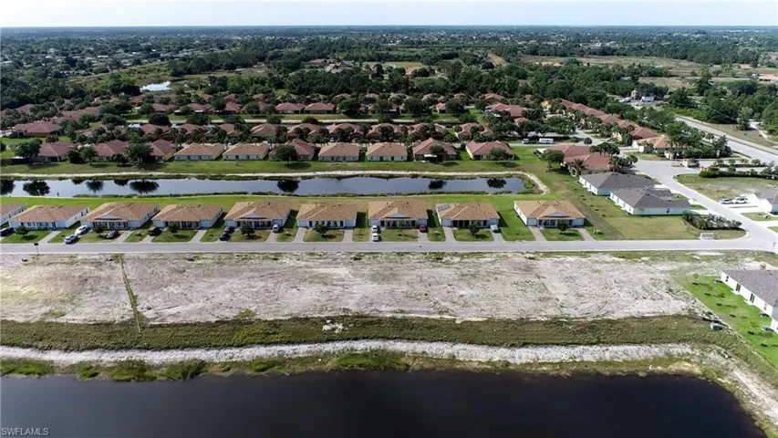 18303 Gibraltar Ln, Lehigh Acres, Florida 33936