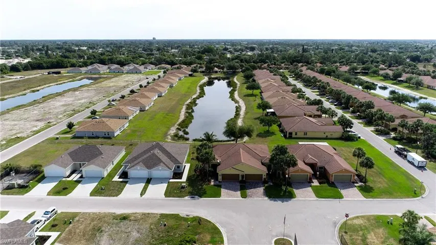 18303 Gibraltar Ln, Lehigh Acres, Florida 33936