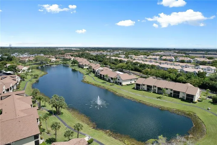 8565 Charter Club Cir 6, Fort Myers, Florida 33919