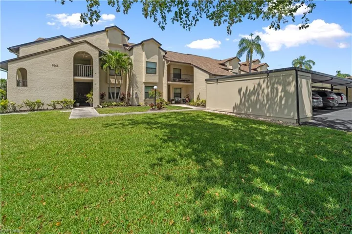8565 Charter Club Cir 6, Fort Myers, Florida 33919